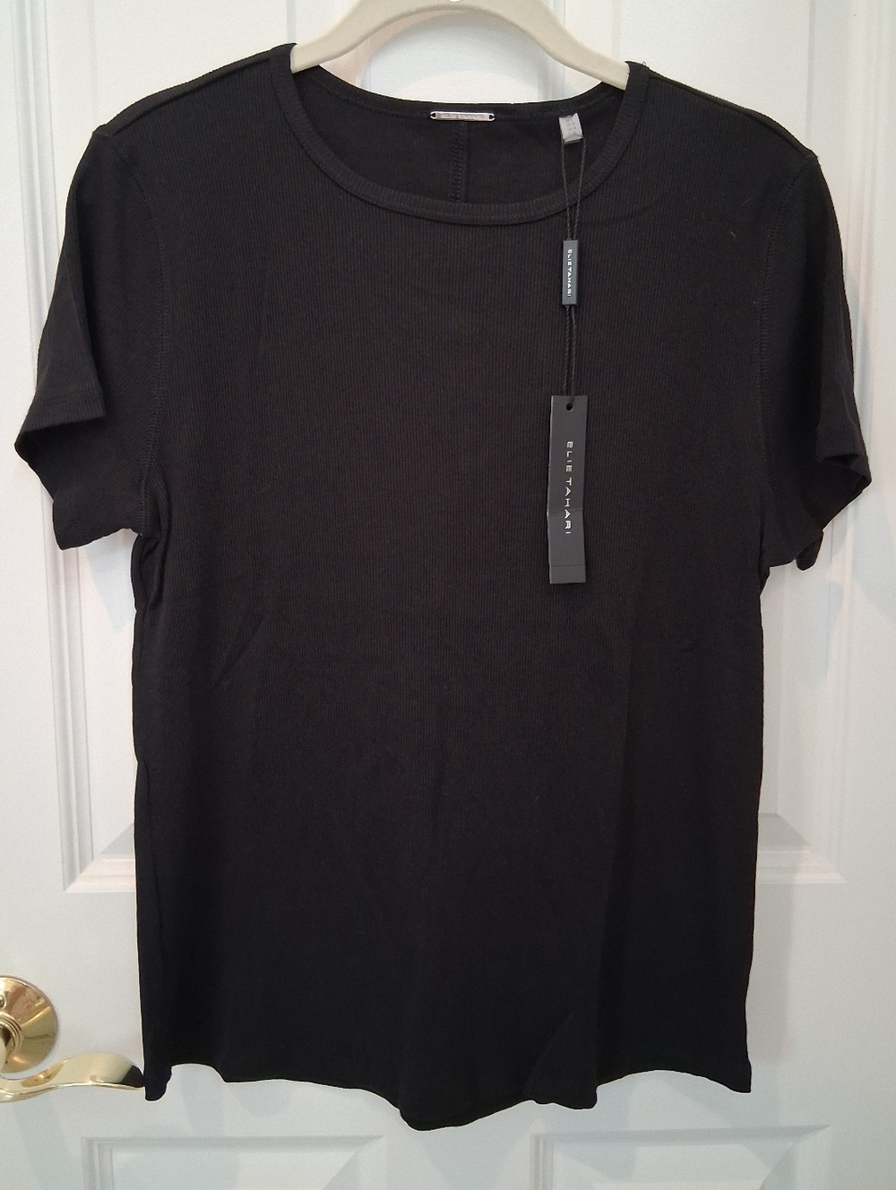 Elie Tahari Black Short Sleeve Ribbed Crewneck Tee